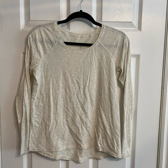 Lululemon Emerald Long Sleeve - Picture 4 of 4